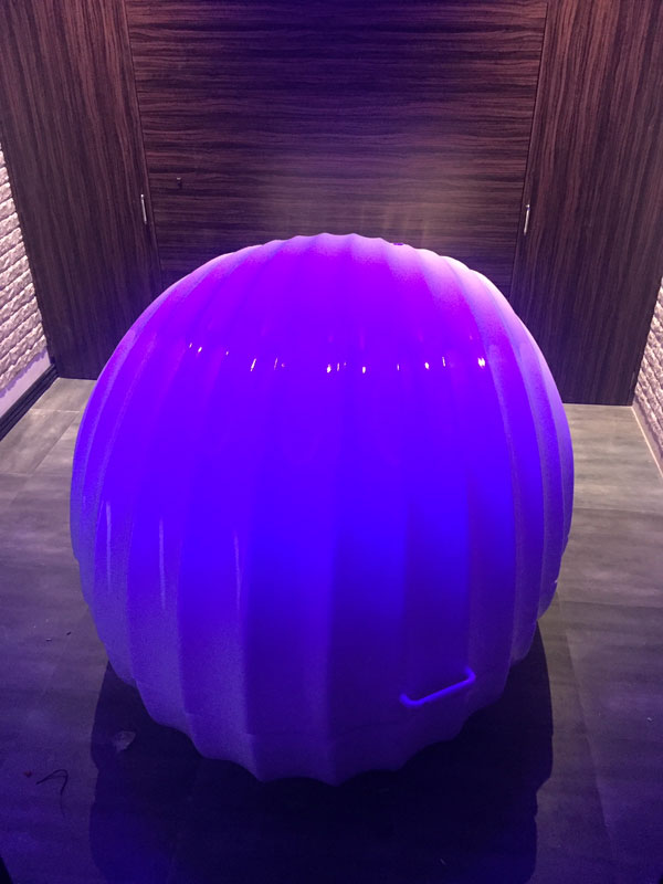 Relaxopod -commercial float pod